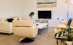 Siriana Suites 101, 001